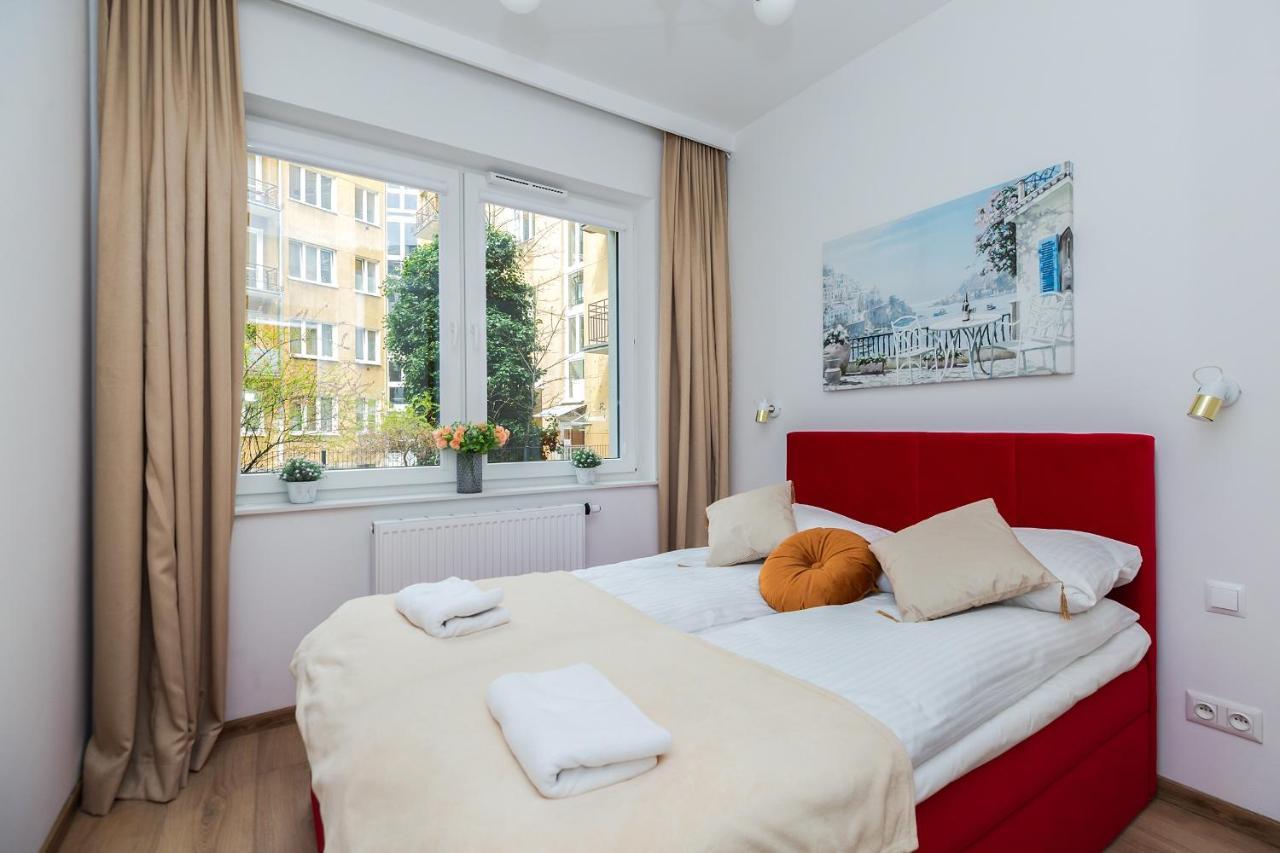 Shortstaypoland Konopacka Warschau Buitenkant foto